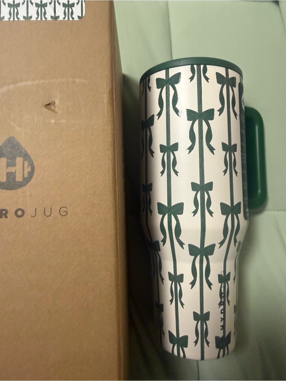 Hydrojug Green bows 40 oz traveler  anthropology 2025